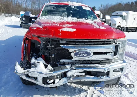 2017 Ford F-250 Xlt z USA, uszkodzony, nr VIN 1FT7W2BT5HEB83507